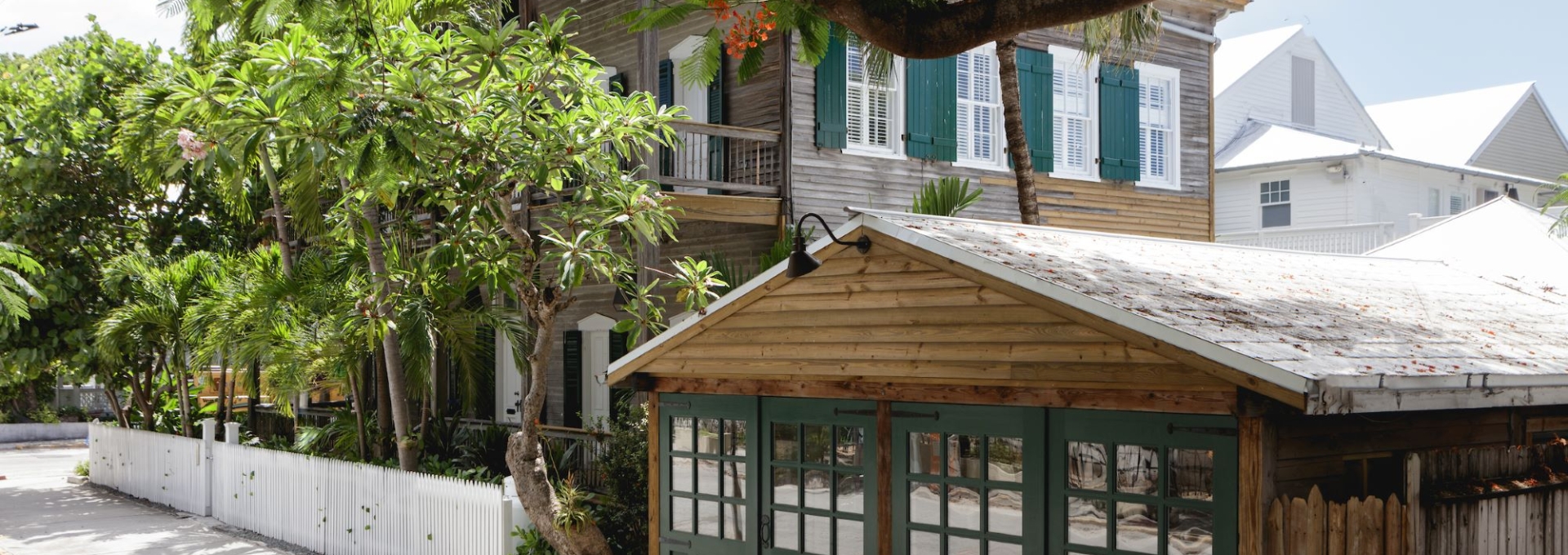 Ridley Carriage House Front Desk